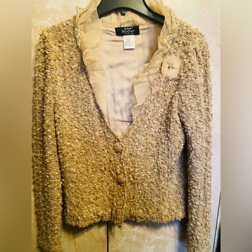 Luxury Never Look So Good! Badier Textured Beige Cardigan